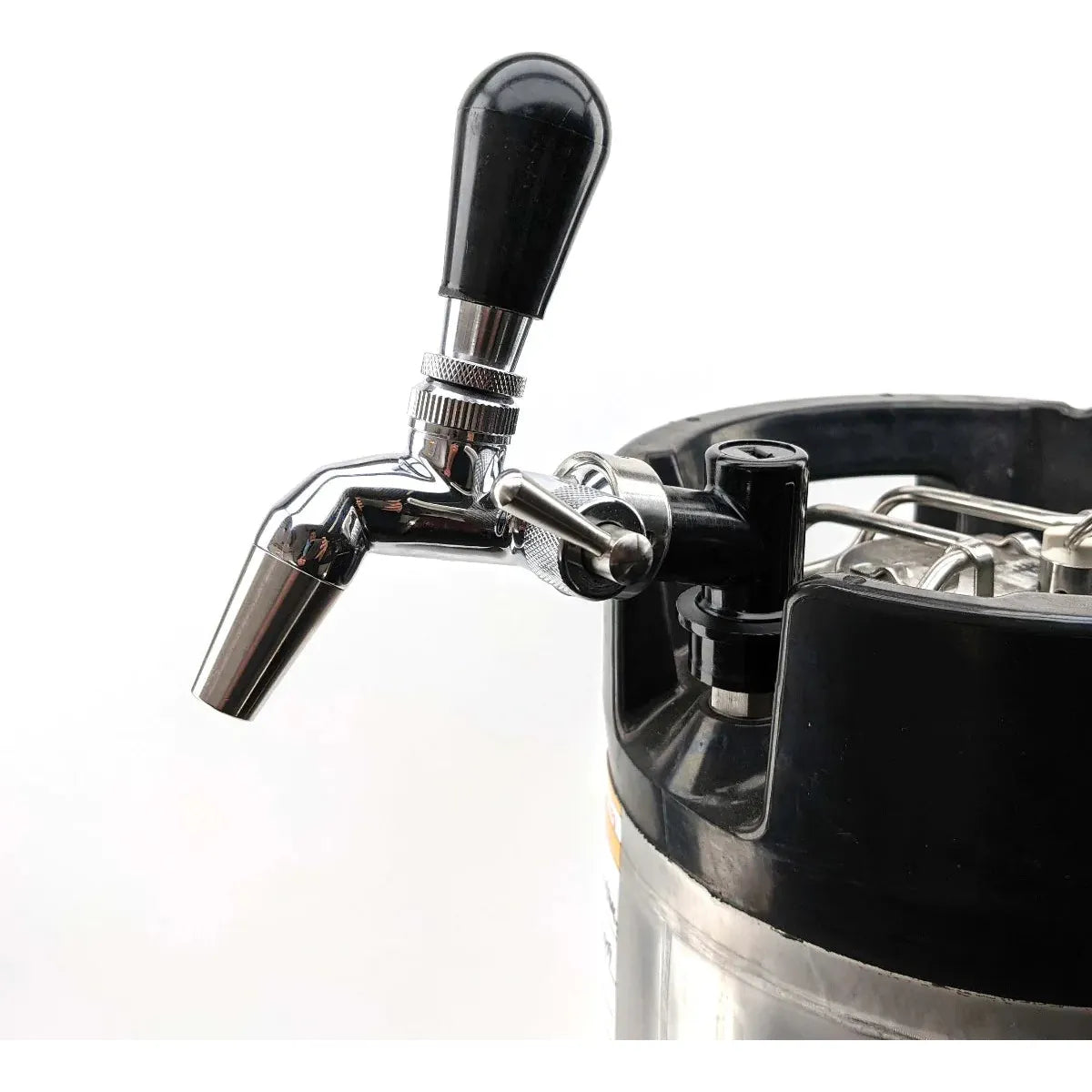 Portable keg dispensing kit
